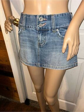 Y2k American eagleLight Wash Denim Mini Skirt